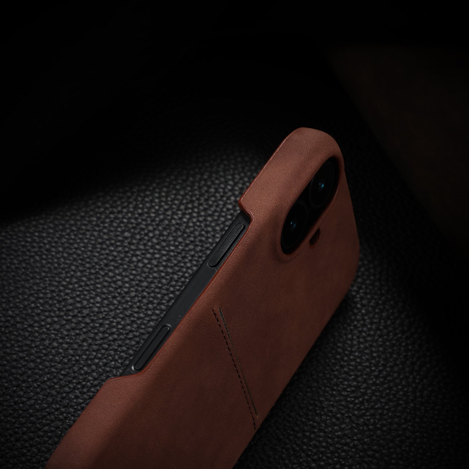 Leather iPhone 17 Case